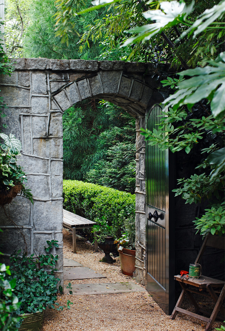 Robert Norris garden gate, by Mali Azima.