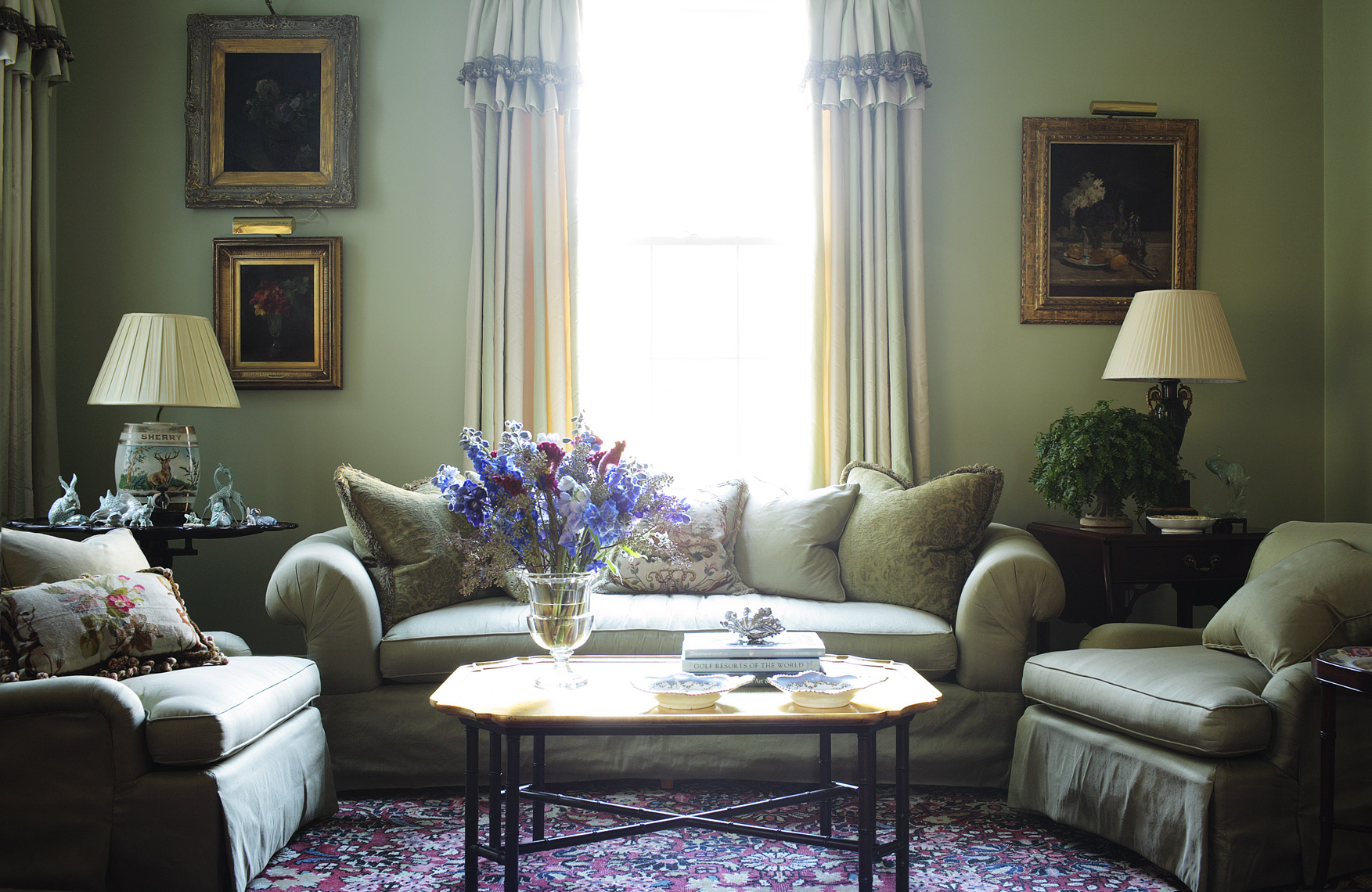 Liza Bryan living room, by Mali Azima.